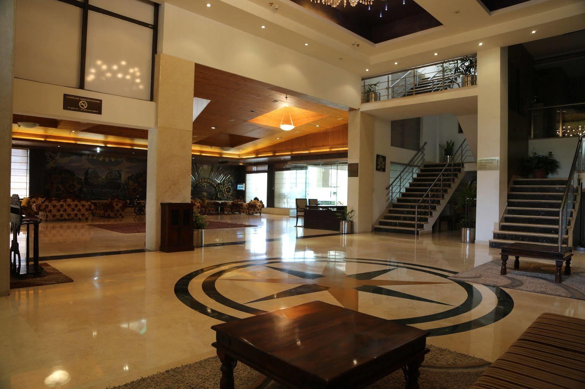 Baba Resorts Dharampur Dharampur  Luaran gambar