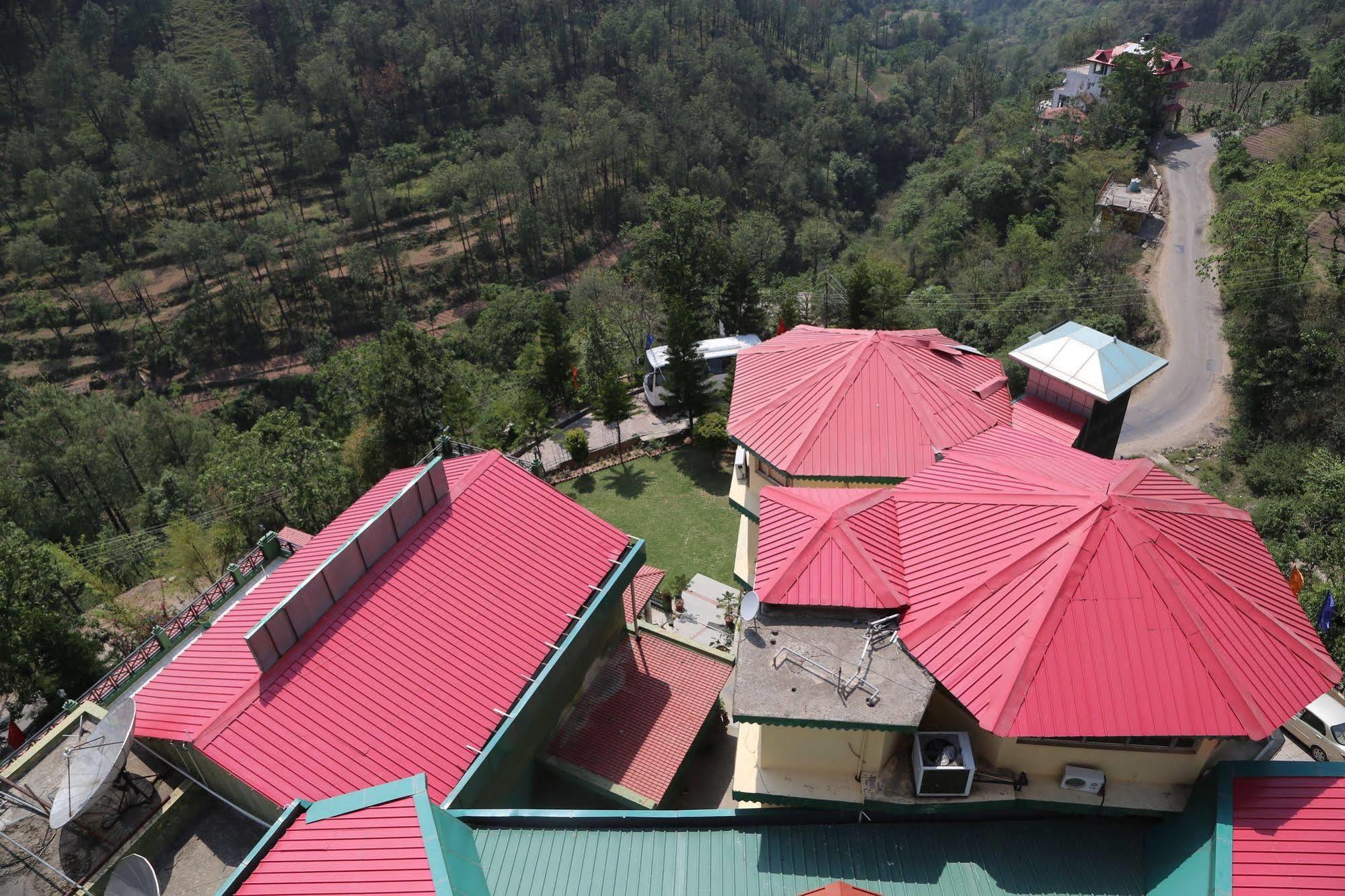 Baba Resorts Dharampur Dharampur  Luaran gambar